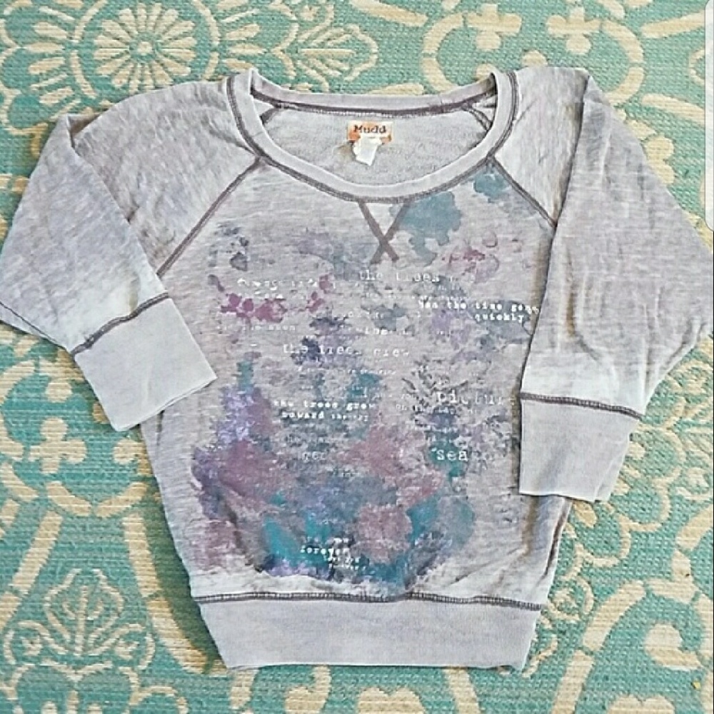 Soft Gray Mudd brand sweatshirt medium EUC